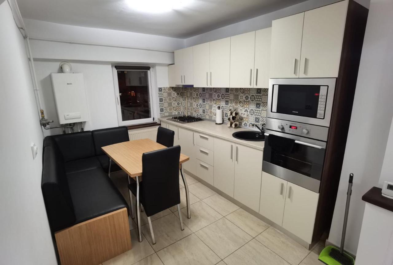 Apartament - Central Târgu Jiu 외부 사진